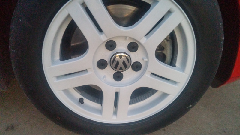 So clean! OEM 2011 centercaps and lug covers on a 98 wheel! Who would have thought?